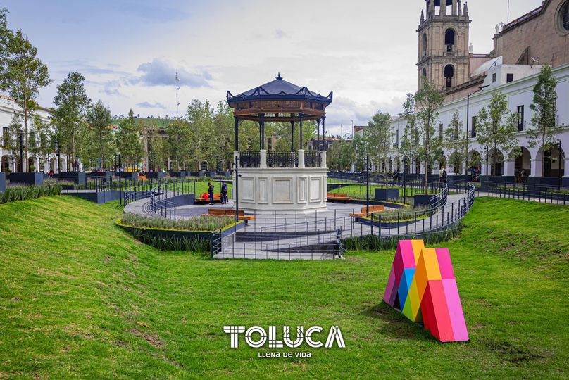 ¡Ya llego el viernes Toluca Trabajamos con amor y dedicacion