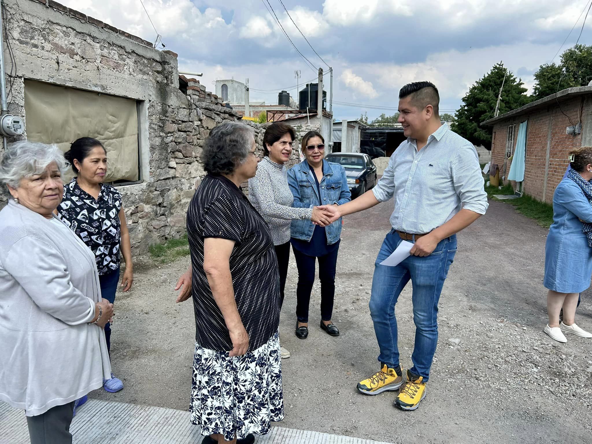 1693587814 884 El Gobierno Municipal De Tepetlaoxtoc 2022 2024 hace entrega de la