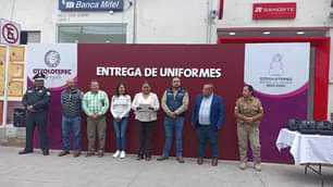 1693593084 Equipamos a nuestra policia con entrega de uniformes e indumentaria