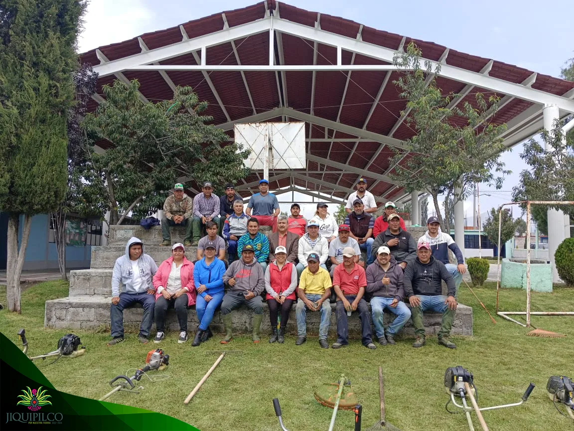 1693668735 Con la organizacion de la poblacion parte del personal de jpg