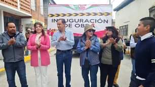 1693688455 EnVivo entrega de pavimentacion de la calle Morelos entre Soledad