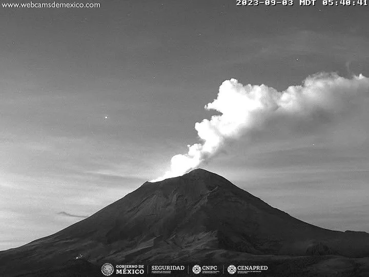 1693753118 ExhalacionPopocatepetl jpg