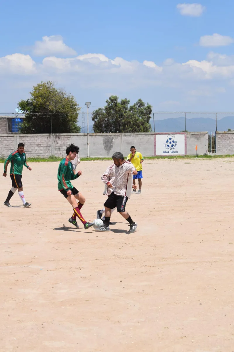 1693758577 257 ¡El deporte une a la comunidad de San Luis Ayer