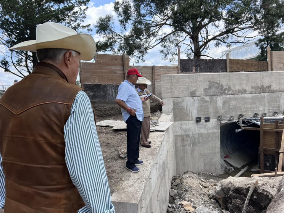 1693762406 61 El Presidente Municipal Jesus Cedillo Gonzalez acompanado del Diputado Federal