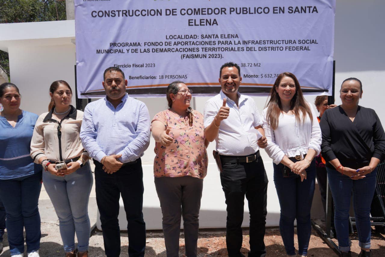 1693919294 363 Realizamos la entrega del comedor publico en la comunidad de