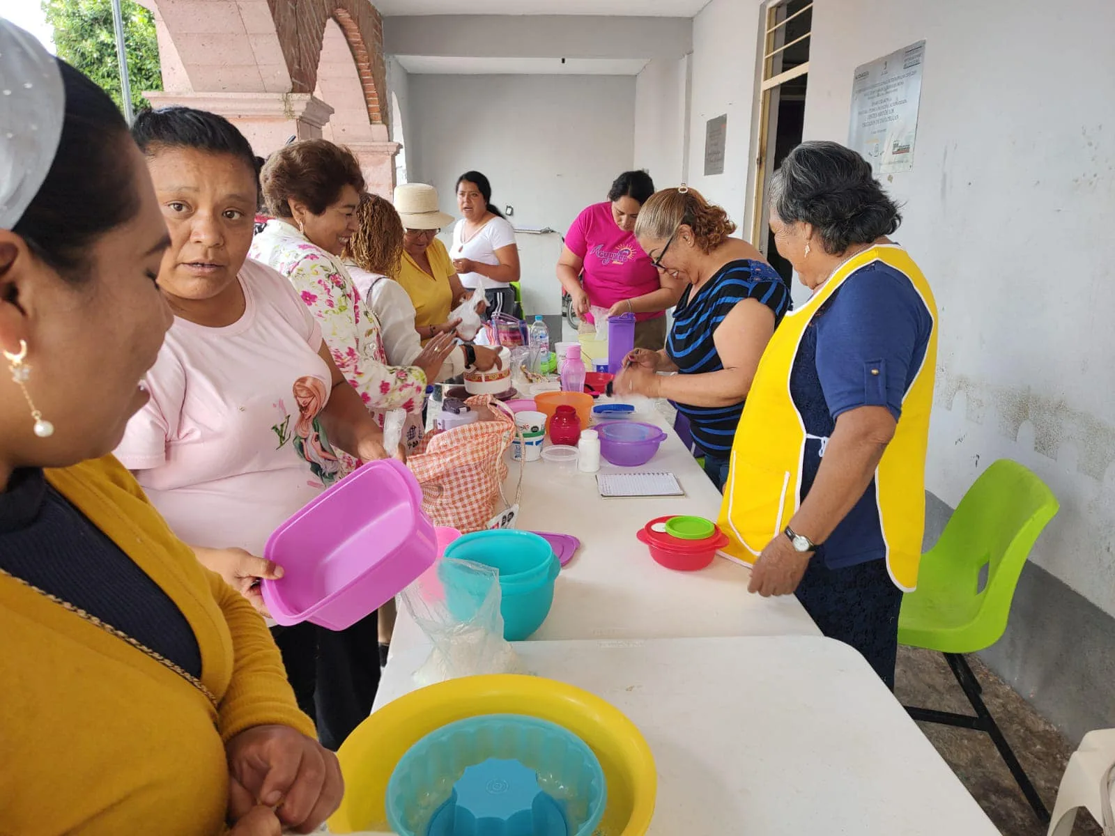 1693919757 Inicia Curso de Gelatina Artistica Con el objetivo de fomentar jpg