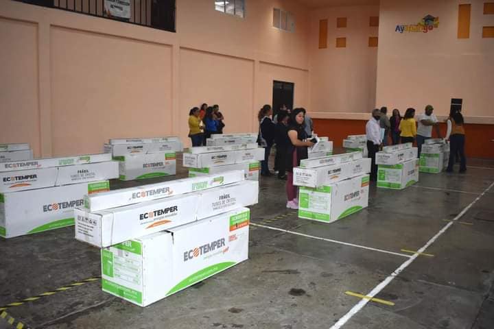 1693925994 661 EntregaDeCalentadoresSolares El Gobierno Municipal de Ayapango administracion