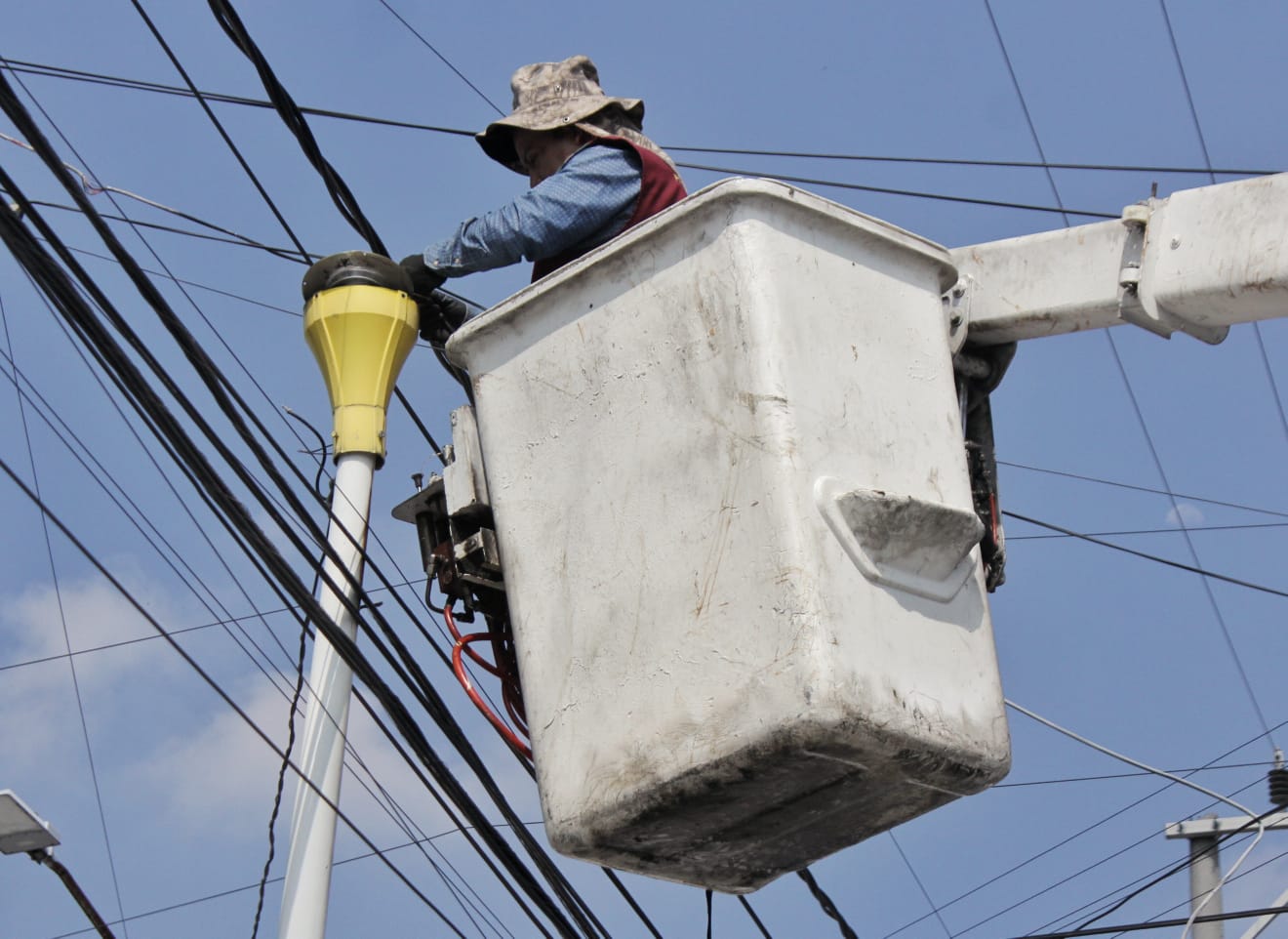 1693942280 587 ServiciosPublicos Con el proposito de contar con calles mejor