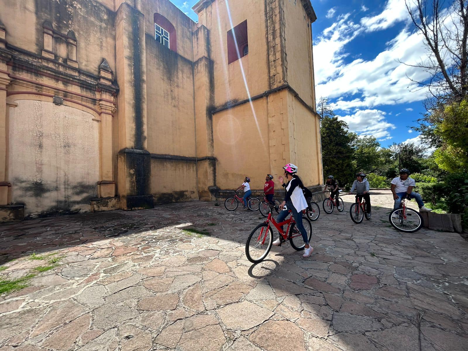 1694439126 156 Asi dimos inicio a los recorridos turisticos en bicicleta