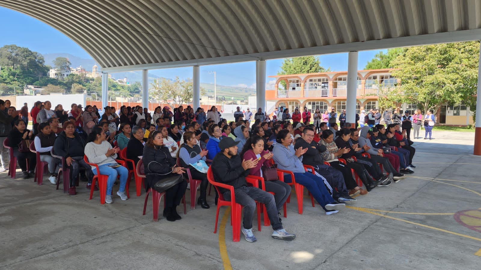 1694541321 655 Esta manana nuestro alcalde municipal Rausel Cervantes visito la Escuela