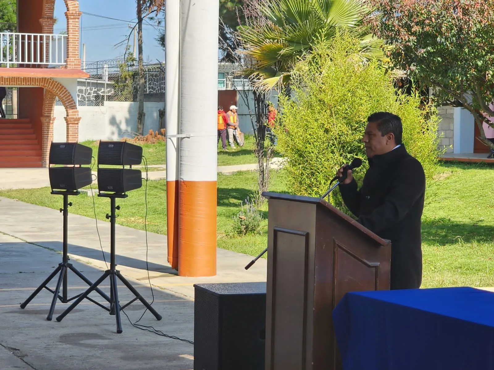 1694541362 Esta manana nuestro alcalde municipal Rausel Cervantes visito la Escuela jpg