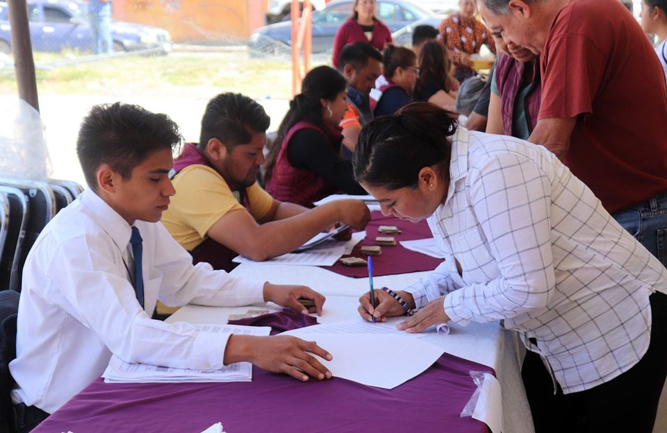 1694554054 960 Familias de la colonia Los Angeles en Acolman recibieron el