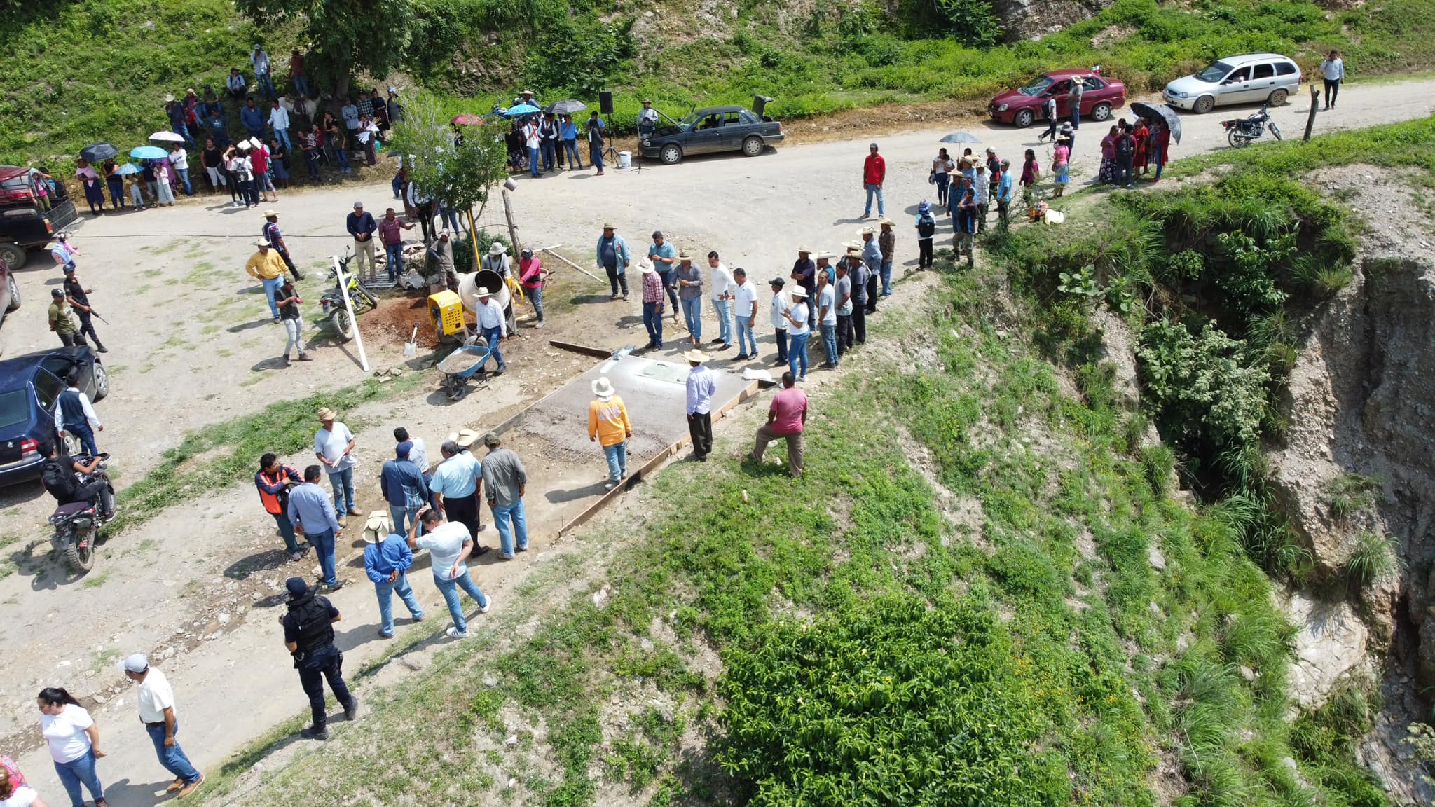 1694630887 751 Se construye concreto en Cerro del Morado