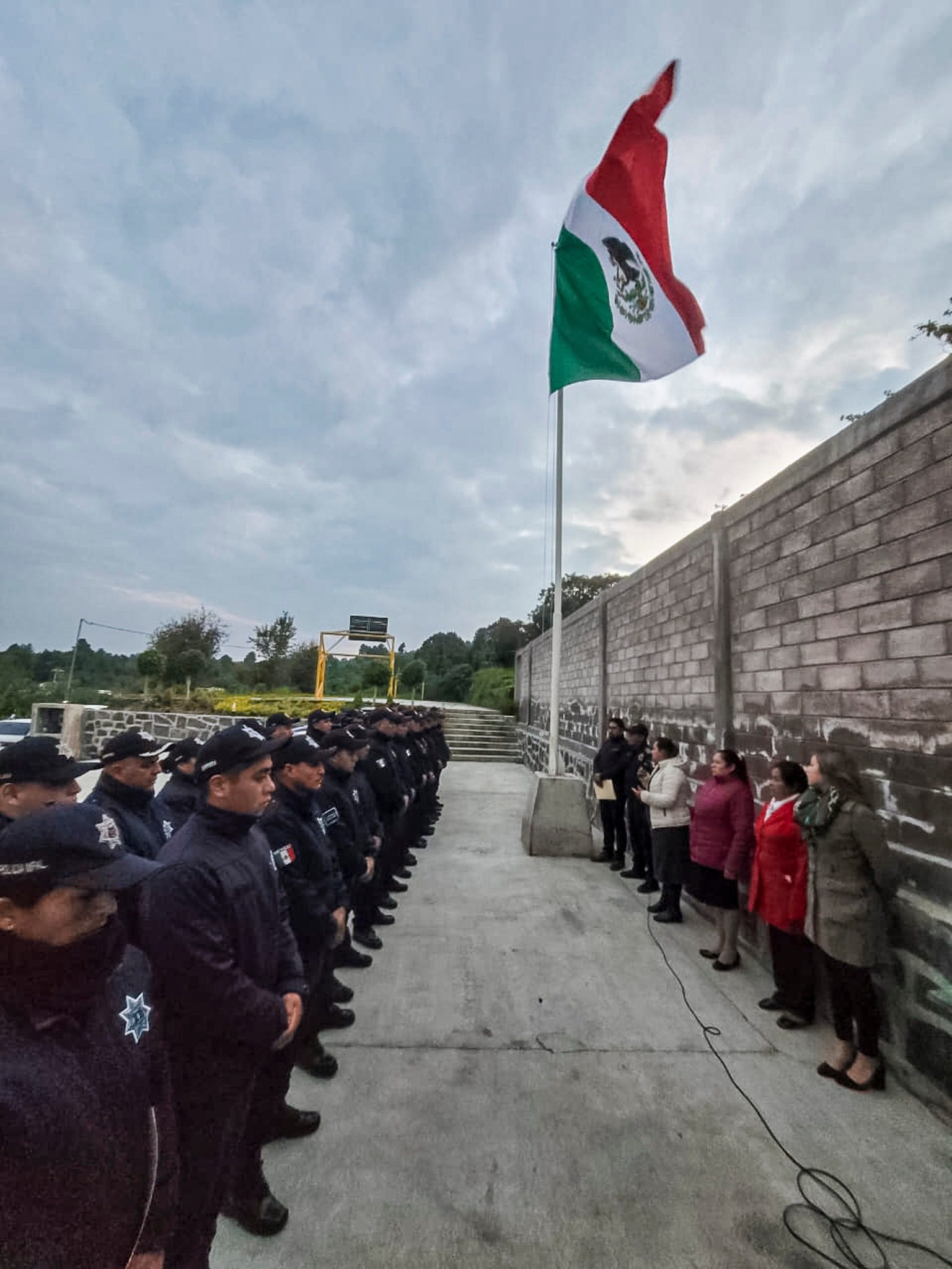 1694640039 355 Izamiento de bandera conmemorando los 167 anos de la GESTA