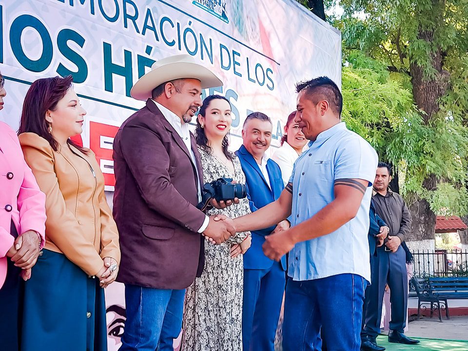 1694640862 459 Hoy el alcalde Andri Correa Rodriguez entrego 51 camaras de