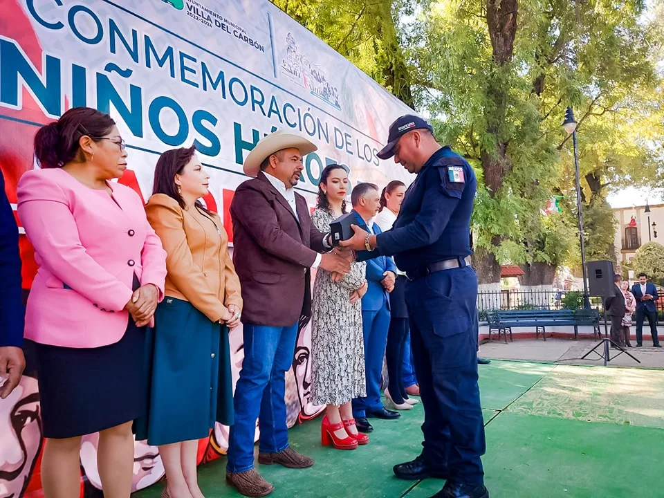 1694640884 Hoy el alcalde Andri Correa Rodriguez entrego 51 camaras de jpg