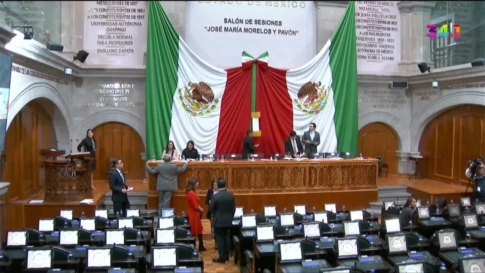 1694784901 Toma de protesta de la Gobernadora del Estado de Mexico jpg