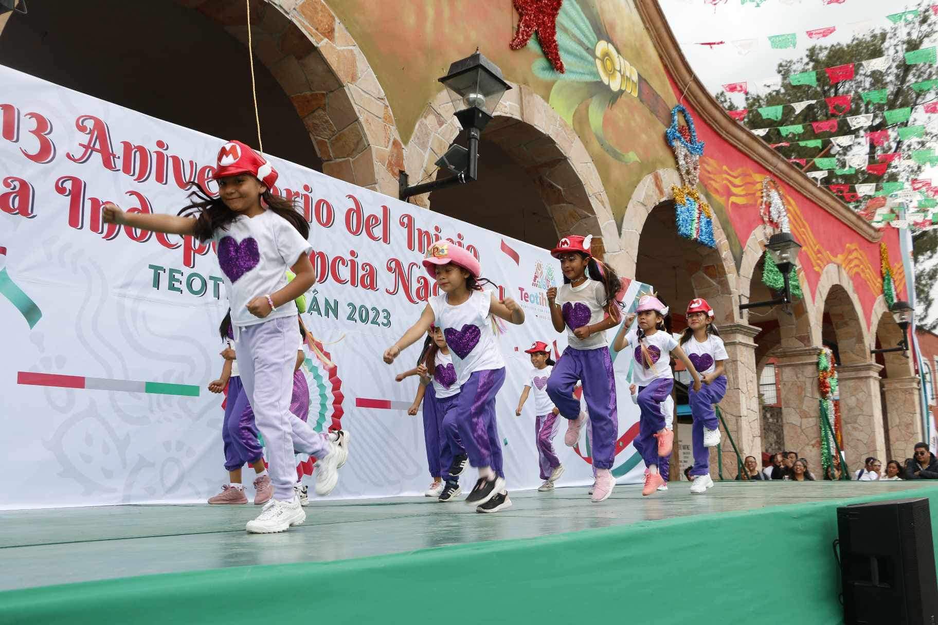 1694821306 333 Elenco del Taller Arte en Movimiento de nuestra Casa de