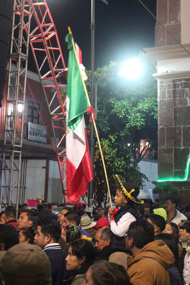 1694871276 898 Ante decenas de tenanguenses congregados en la Plaza de la