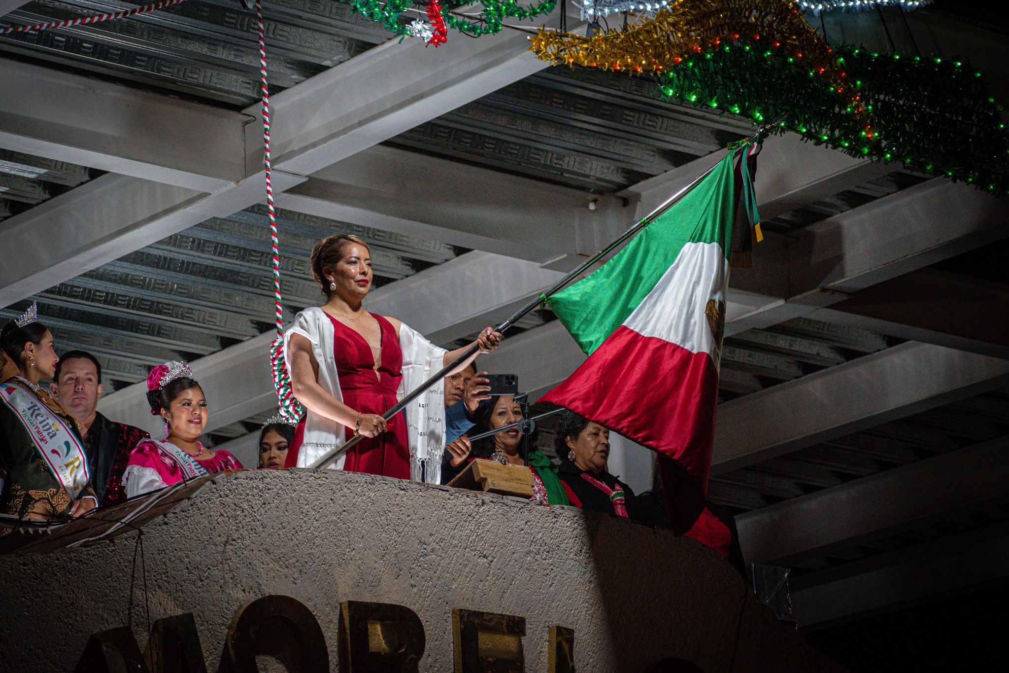 1694876817 433 Nuestra Presidenta Municipal Miriam Garcia encabezo en Tradicional Grito de