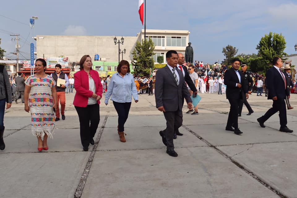 1694878598 670 Se llevo a cabo la ceremonia civica en la Plaza