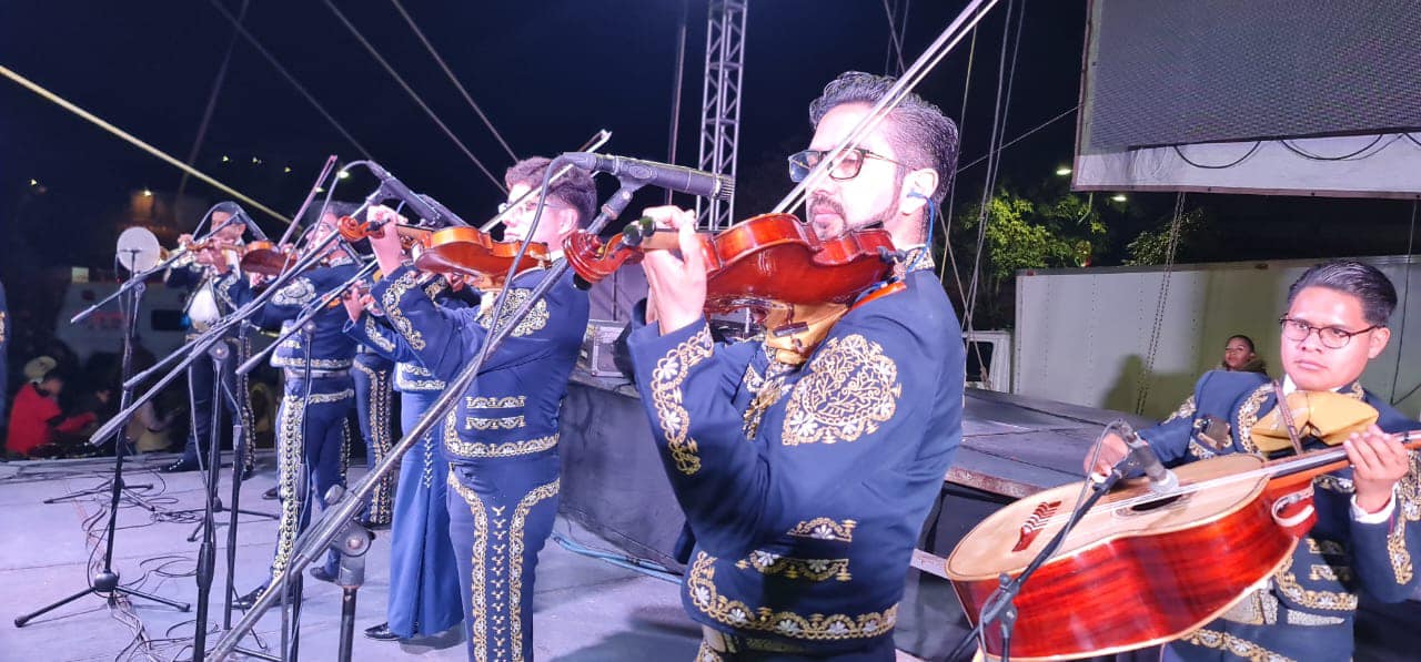 1694880222 40 Esta noche celebramos el grito de independencia con la actuacion