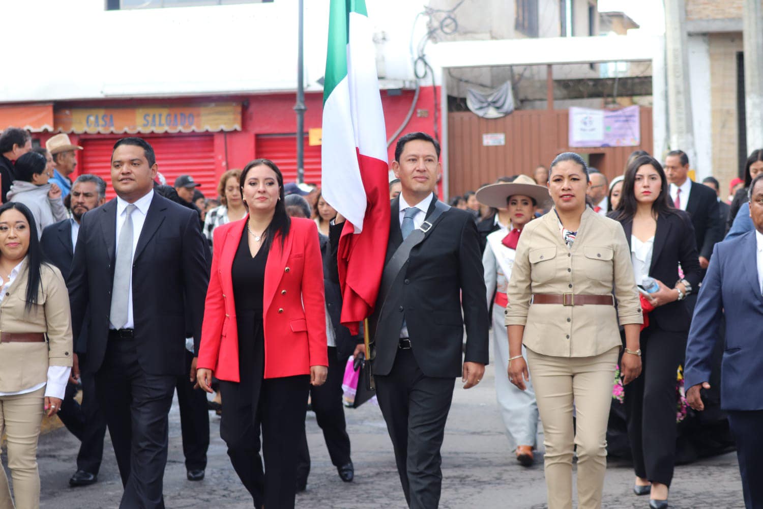 1694890199 358 Ceremonia y Desfile Civico Conmemorativo del CCXIII Aniversario del Inicio