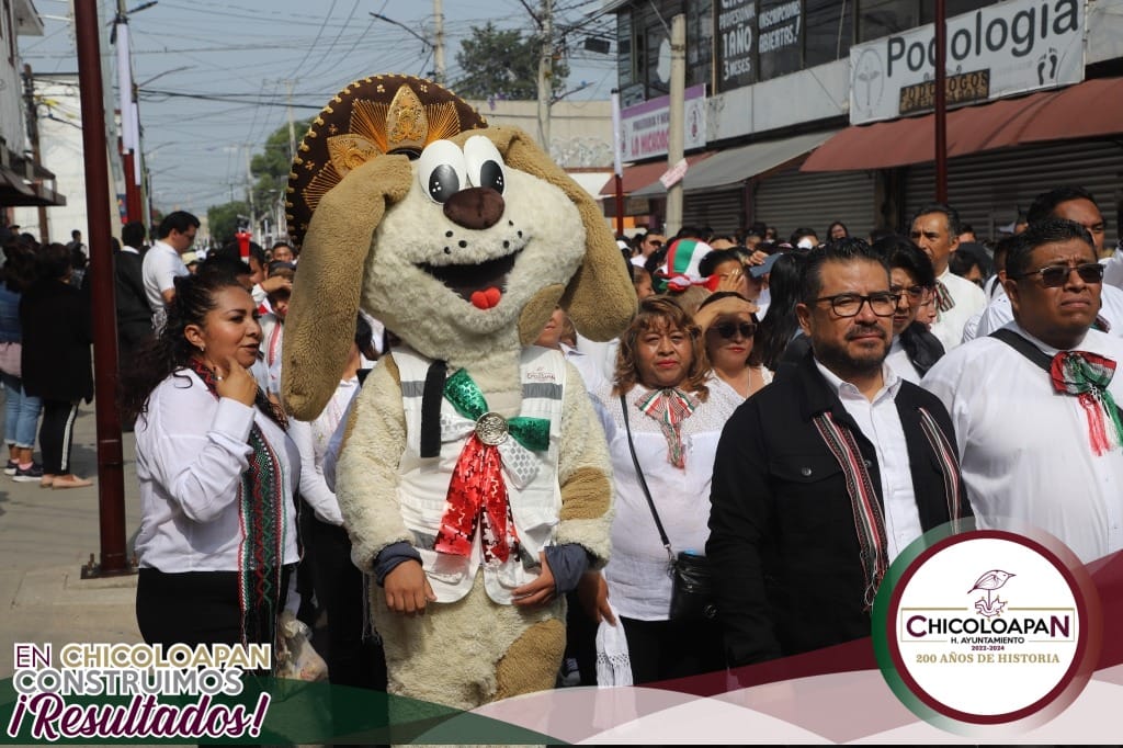 1694895401 259 El dia de hoy se realizo el desfile conmemorativo al