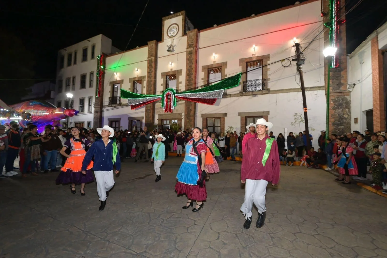 1694896036 Asi disfrutamos del Grito de Independencia el la Cabecera Municipal jpg