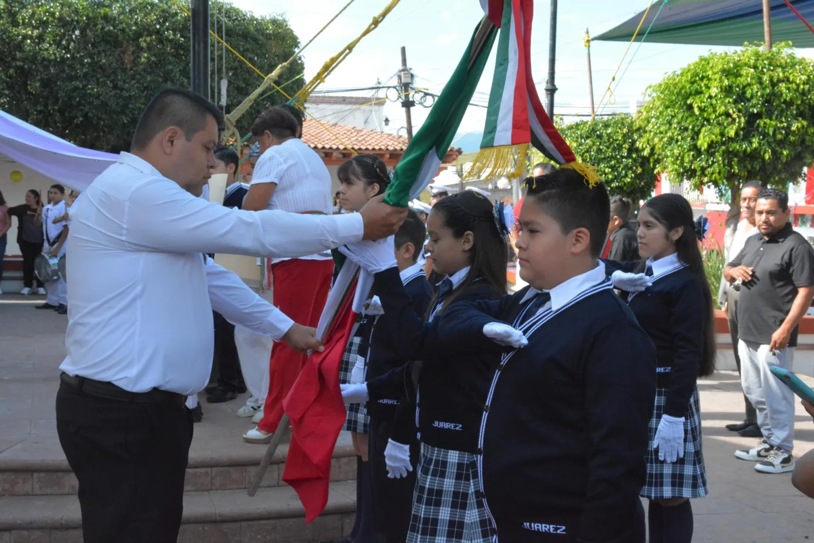 1694897279 Ceremonia y desfile Civico por el 213 Aniversario de la scaled