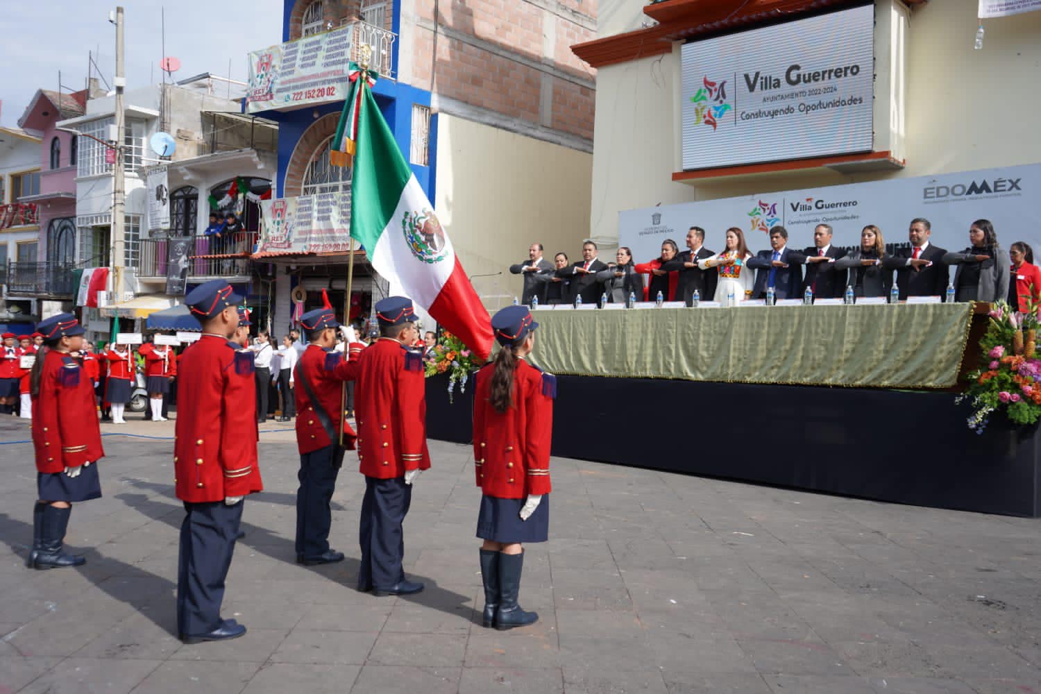 1694900003 104 En conmemoracion del 213 Aniversario de la Independencia de