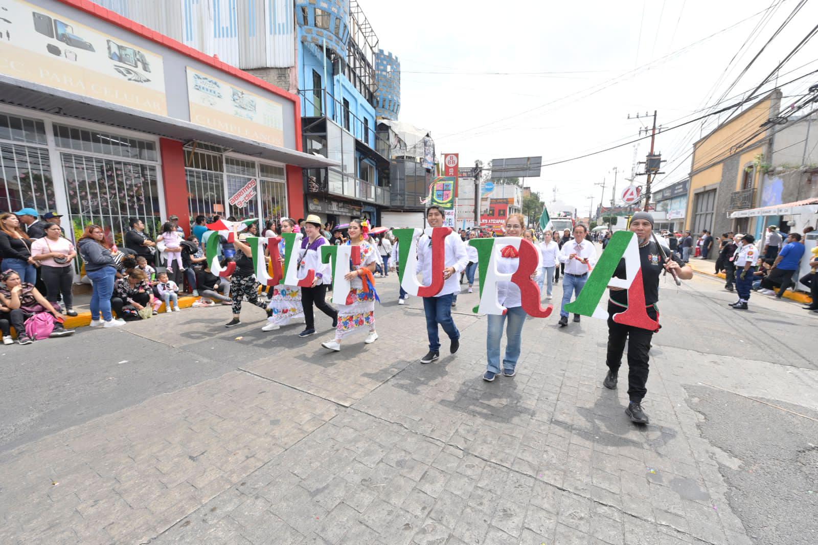 1694903262 400 Asi vivimos nuestro Tradicional Desfile del 213 aniversario de la