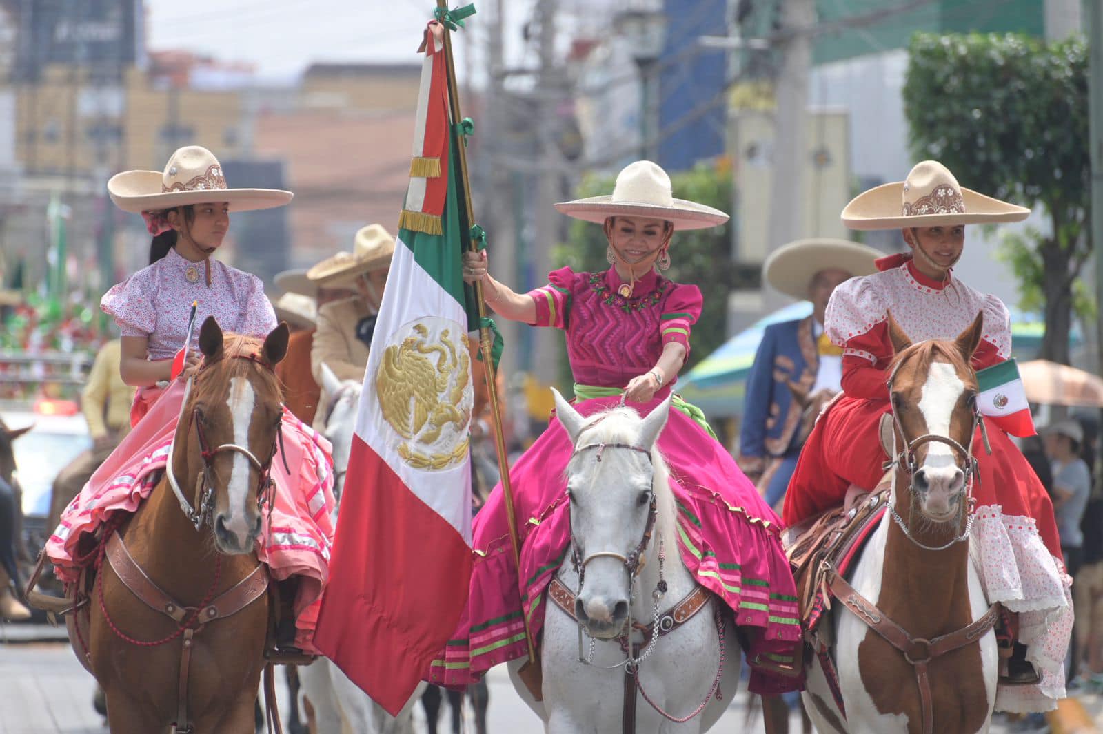 1694903272 51 Asi vivimos nuestro Tradicional Desfile del 213 aniversario de la