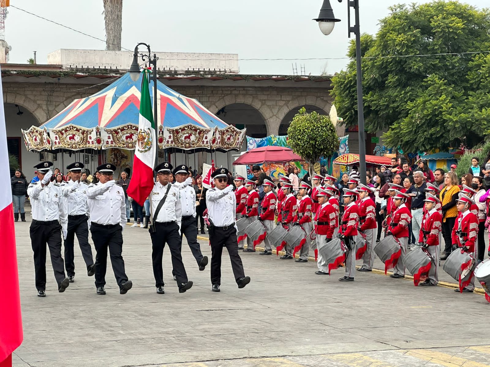 1694954850 574 Llevamos a cabo la ceremonia civica y desfile conmemorativo del