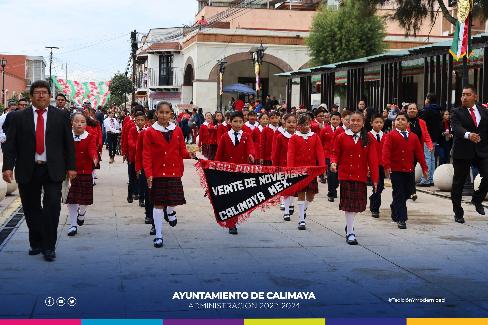 1695039661 720 Recuerdos del Desfile Civico en conmemoracion del CCXIII Aniversario de