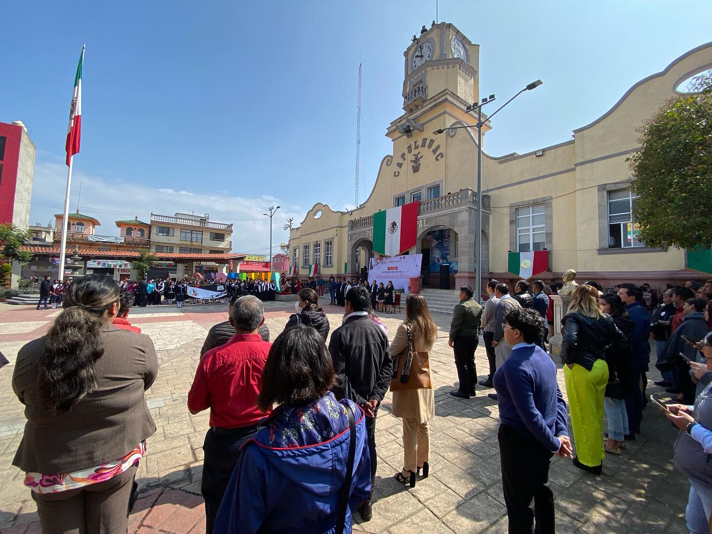 1695057838 572 Esta manana el Ayuntamiento de Capulhuac encabezado por el Profr