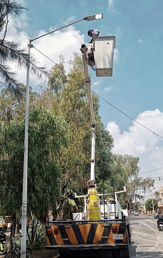 1695074181 986 ServiciosPublicos ContinuamosTrabajando en la Reparacion de Luminarias e