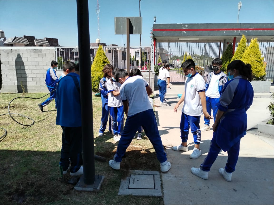 1695077430 537 El dia de hoy se llevo a cabo una reforestacion