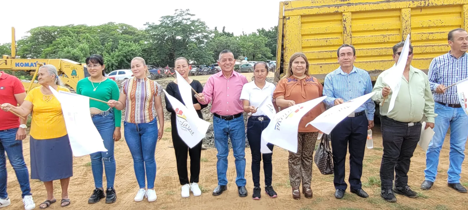 1695077543 Arrancamos la construccion de cancha de futbol en Santa Ana scaled