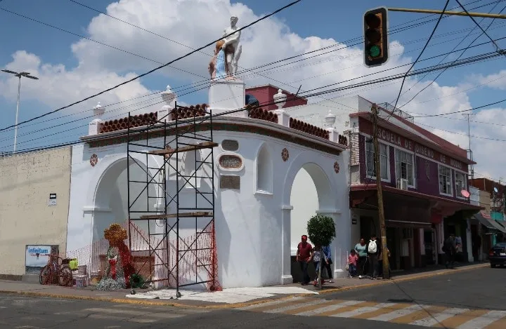 1695138129 El Ayuntamiento de Texcoco realiza el embellecimiento de la Fuente jpg