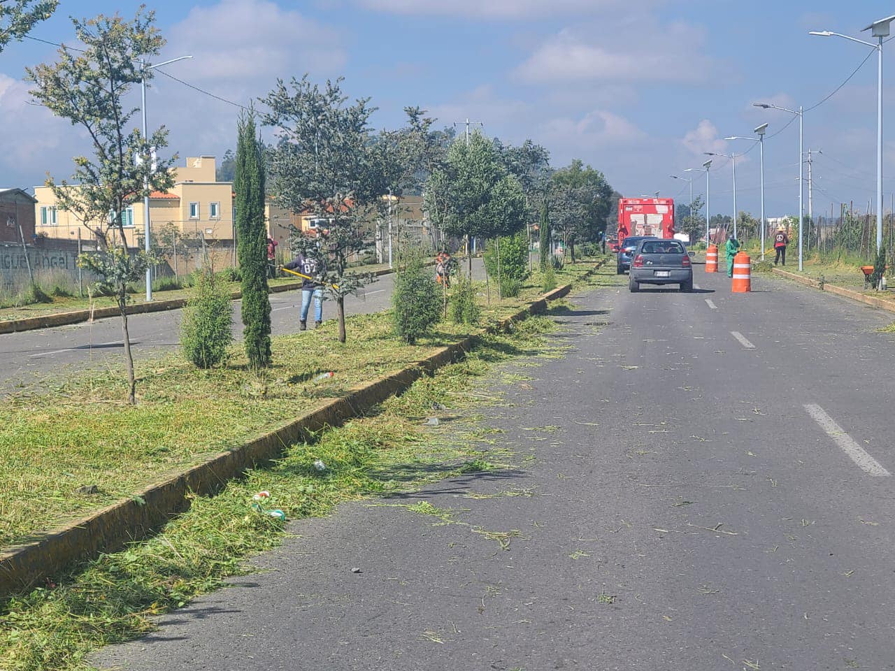 1695139104 984 Toma precaucion Carril cerrado en Av Lerma la Direccion de