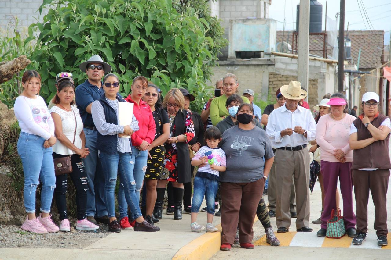 1695335855 739 EntregaDeObra El GobiernoParaTodos entrego la pavimentacion con concreto as