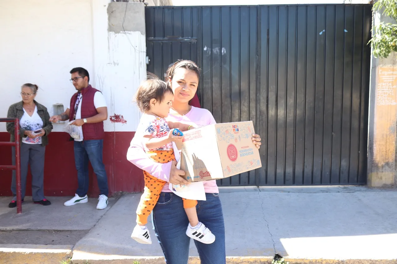 1695412469 Familias del pueblo de San Francisco Zacango recibieron el programa jpg