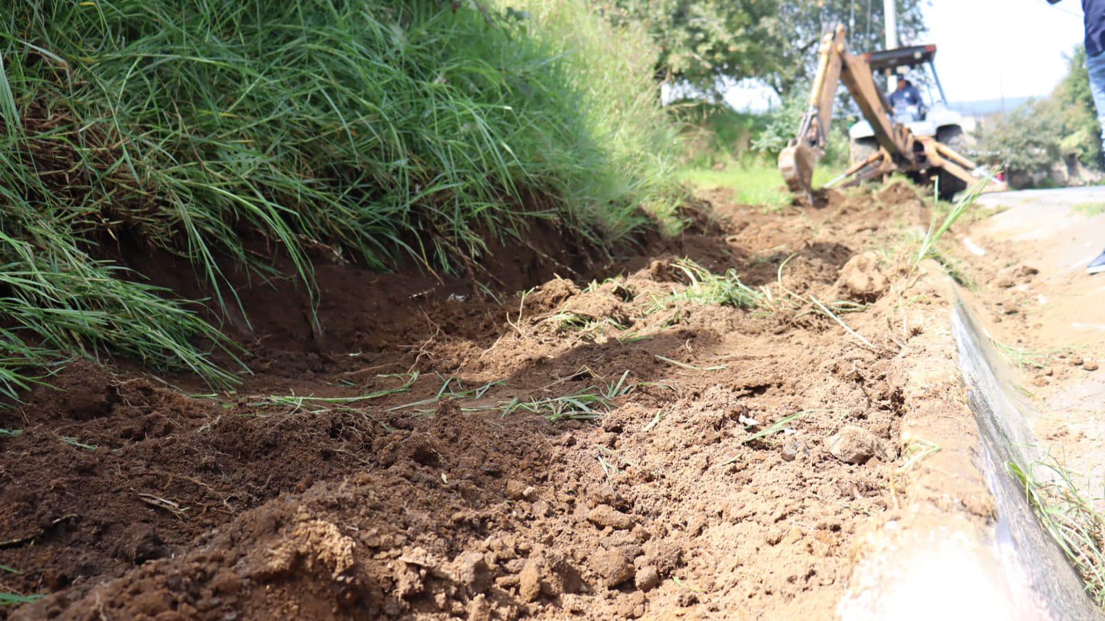 1695474669 974 MasObrasParaTlacomulco entregamos la construccion de red de agua entubada para