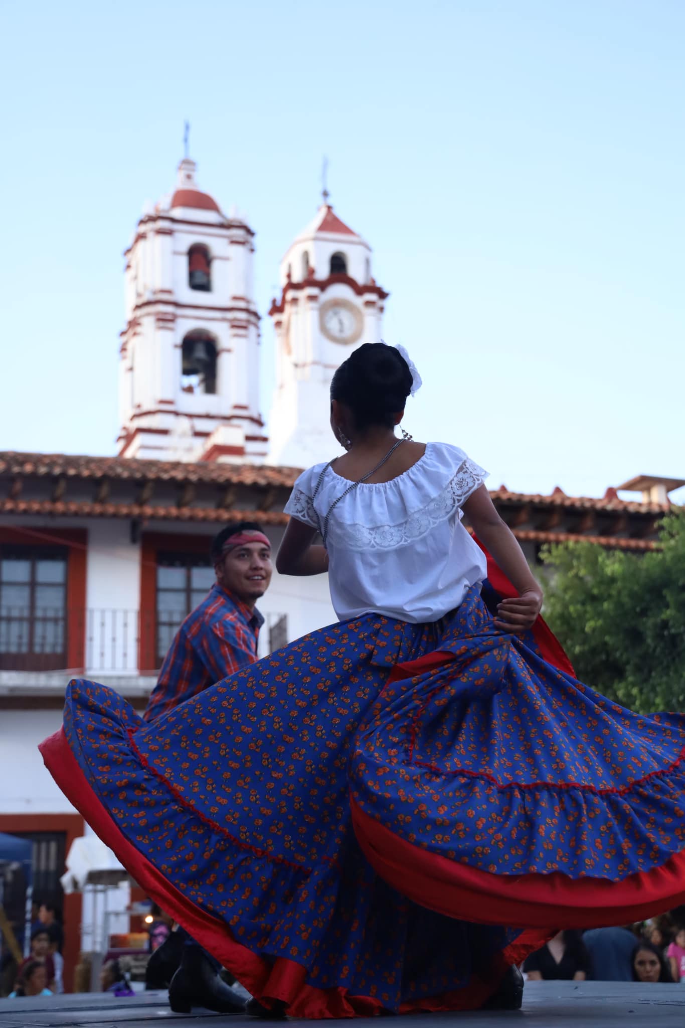 1695648103 418 ¡Ven a celebrar con nosotros estos 8 anos de ser