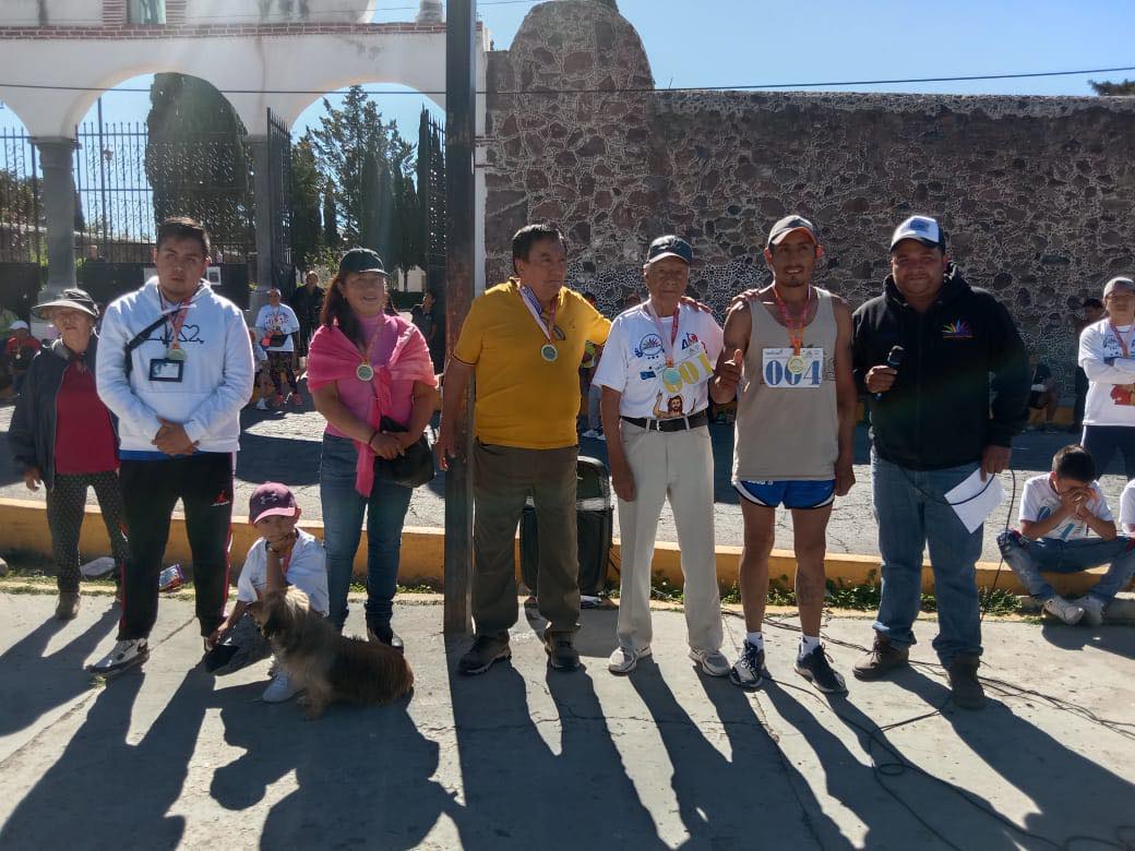 1695731071 increible segunda carrera atletica San Juan Teacalco Juan Dominguez que