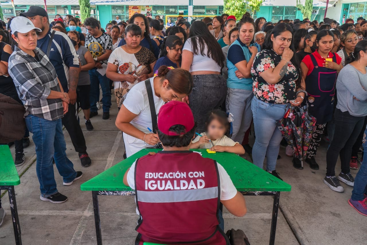 1695735317 676 MAS DE 11 MIL ESTUDIANTES RECIBEN EL APOYO DEL PROGRAMA