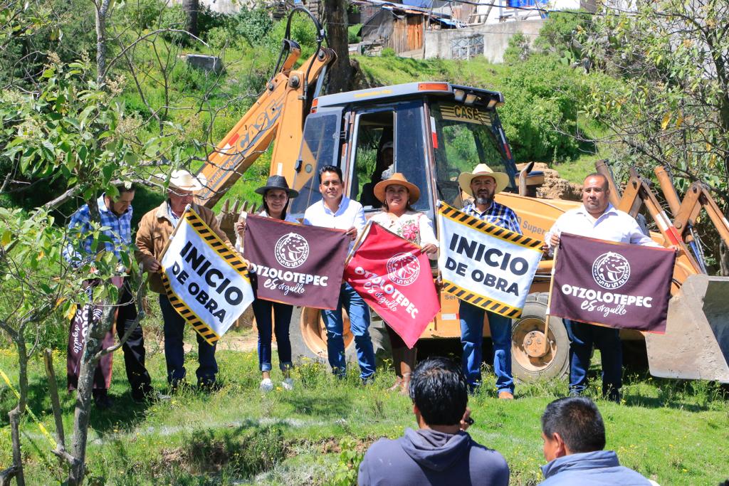 1695746150 En pro del mejor servicio de agua potable iniciamos barda