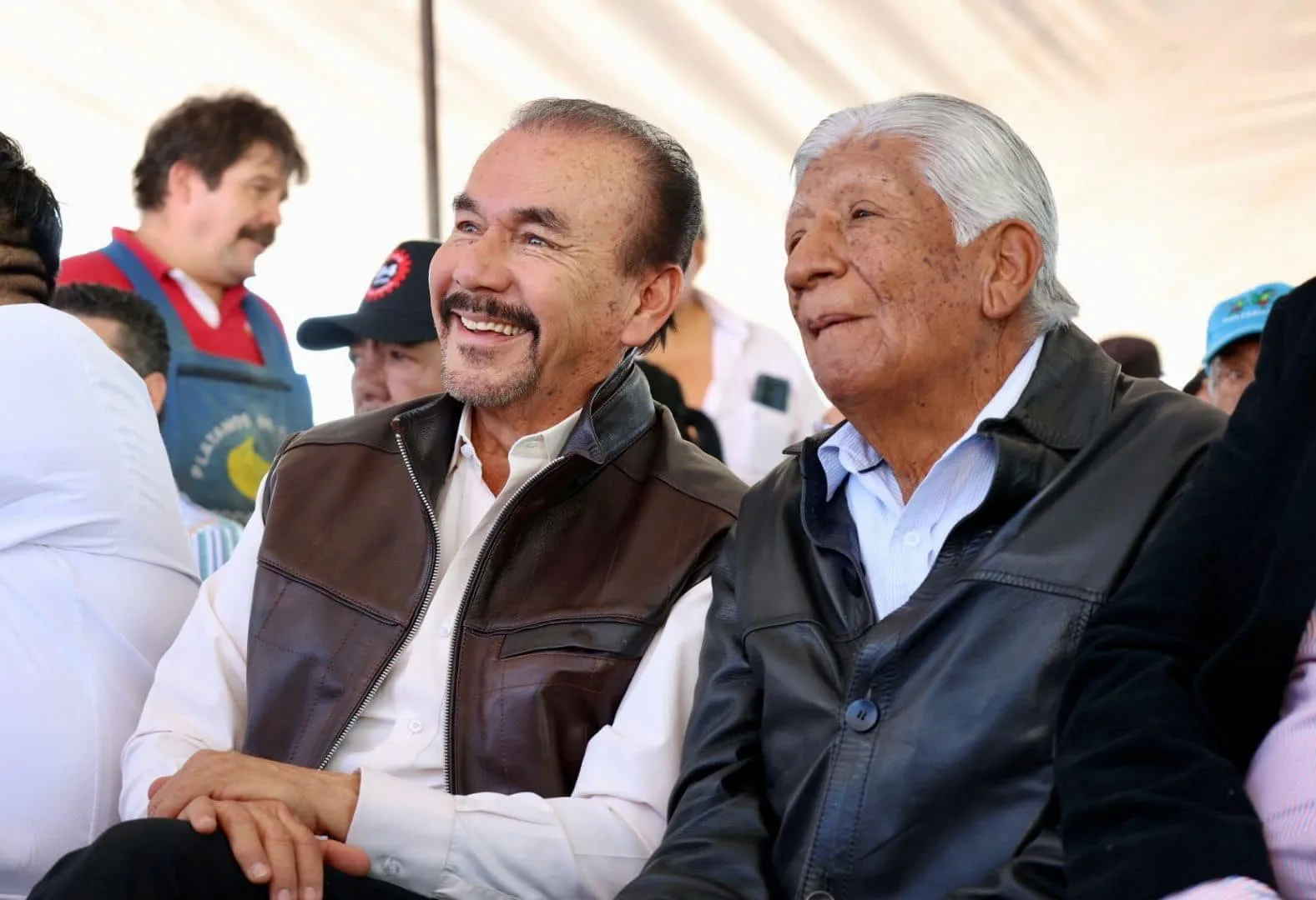 1695750611 Durante las celebraciones del 40 aniversario de la Central de jpg