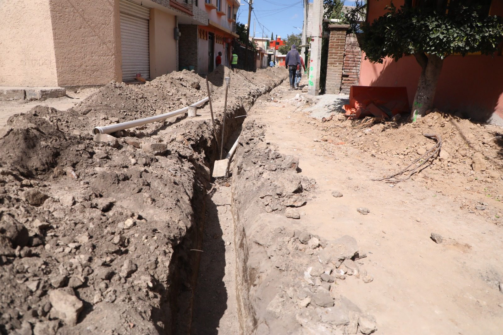 1695766096 298 Continuamos con la pavimentacion de Hermenegildo Galeana no solo buscando